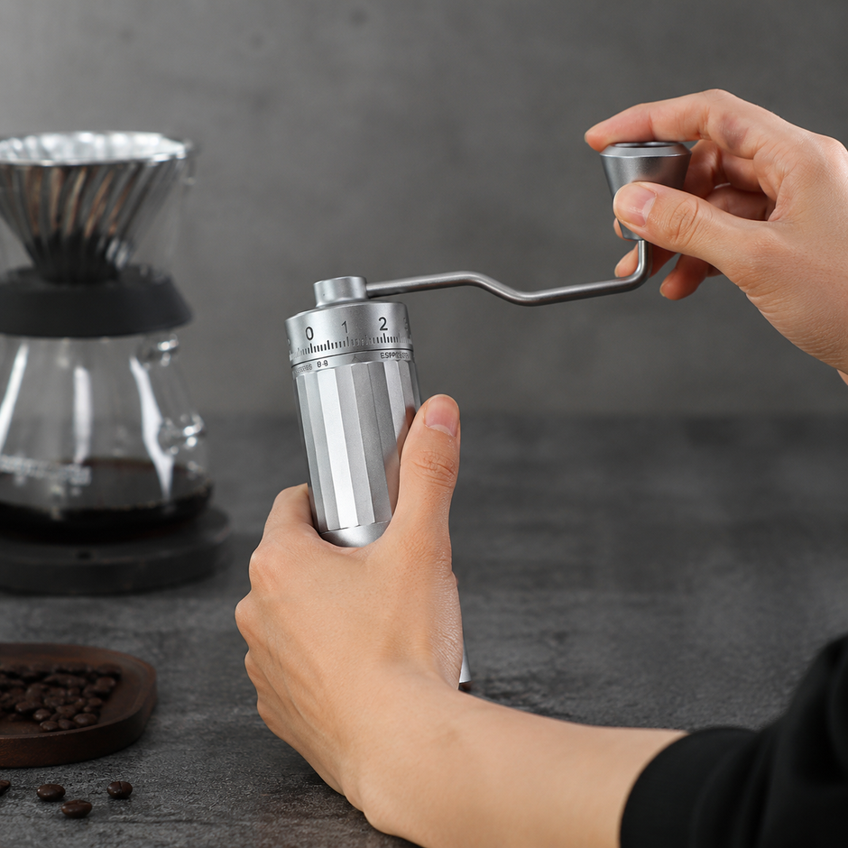 Manual Coffee Grinder with 0.02mm Precision for Espresso Brewing